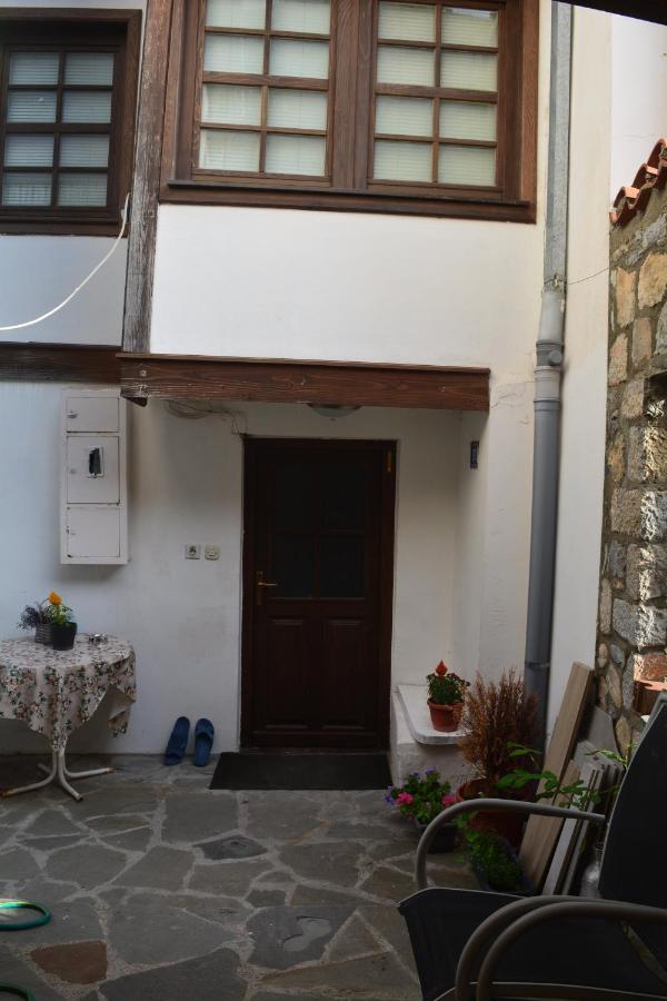 Patche Residence - A Wine Cellar Hideaway In The Historic Home Of Revolutionary Metodi Patche Οχρίδα Εξωτερικό φωτογραφία